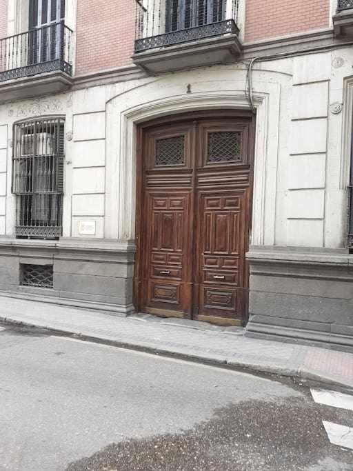Comodo Apartamento Mayor Y Sol Madrid Exterior photo